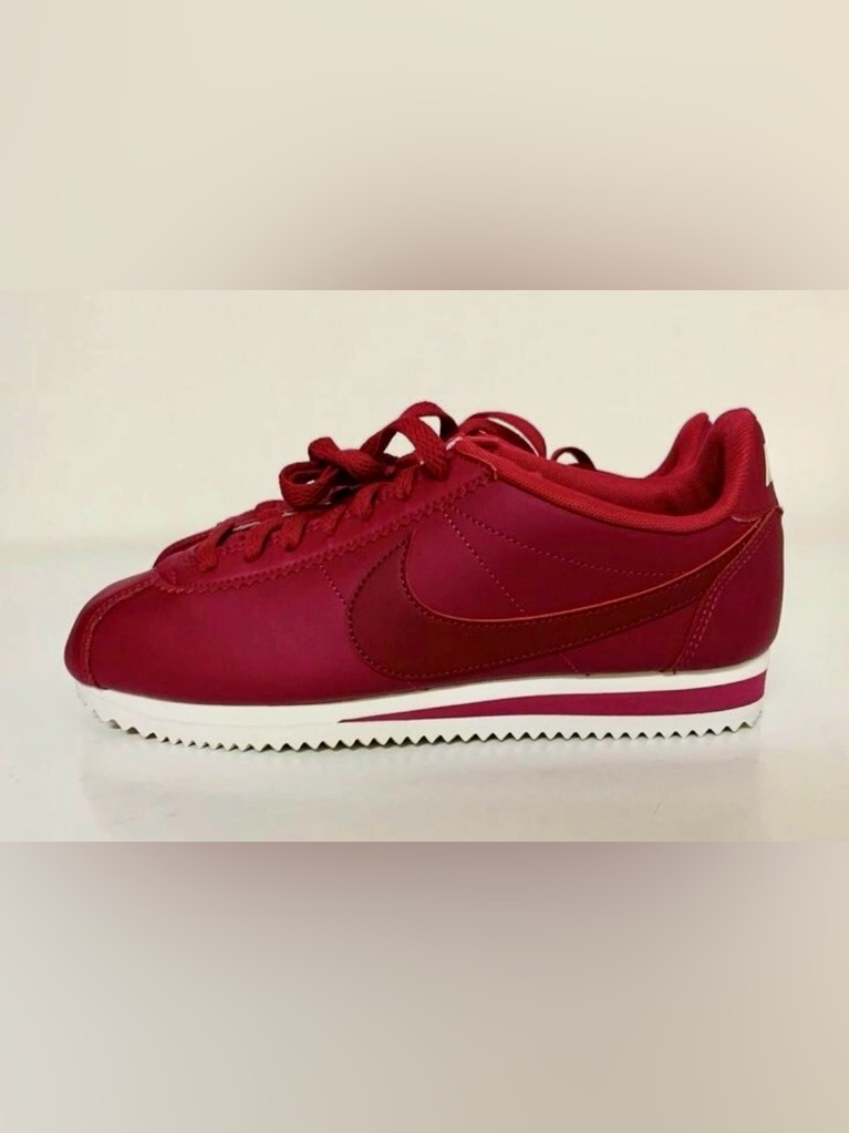 Nike Rare Classic Cortez Leather Womenâs Sz.9 - Wild Cherry Noble Red